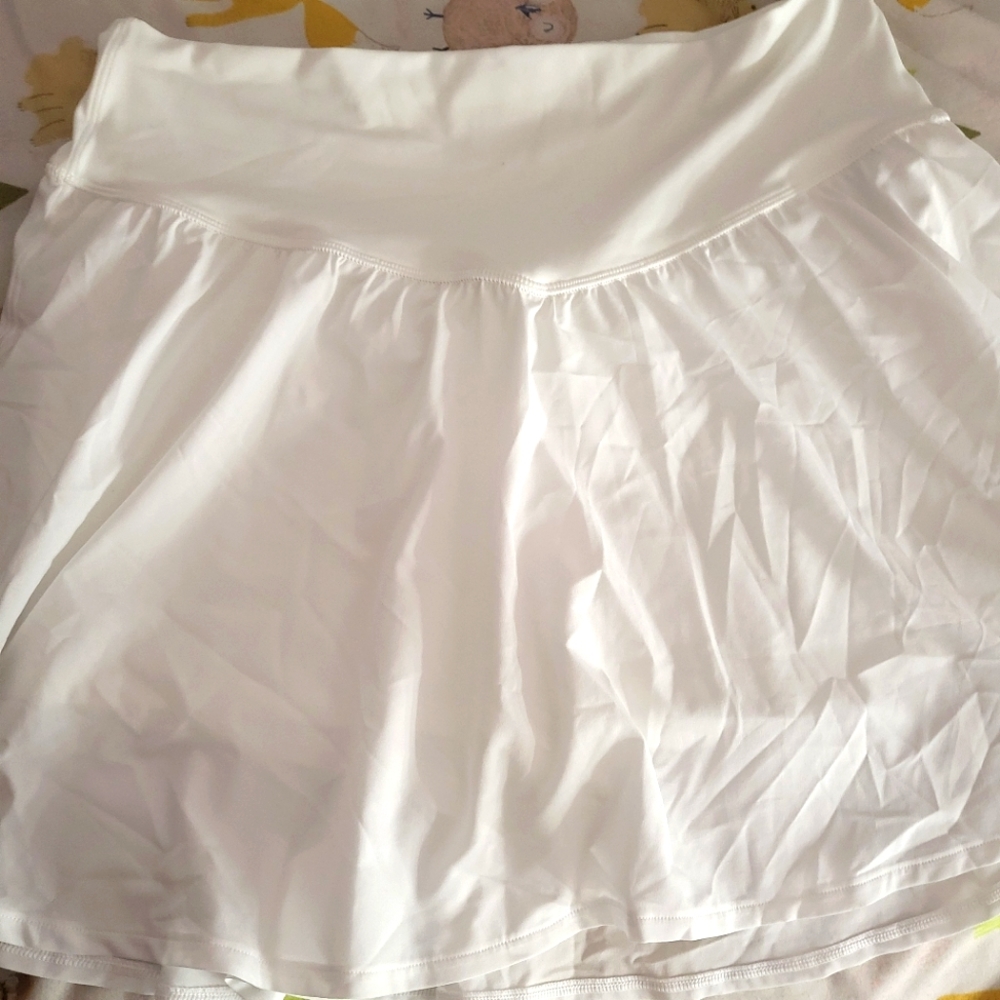 Aerie white tennis skort NWT